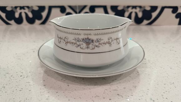 Diane Japan Other - Vintage Diane Japan Gravy Boat Attached Underplate Double Spout Platinum
